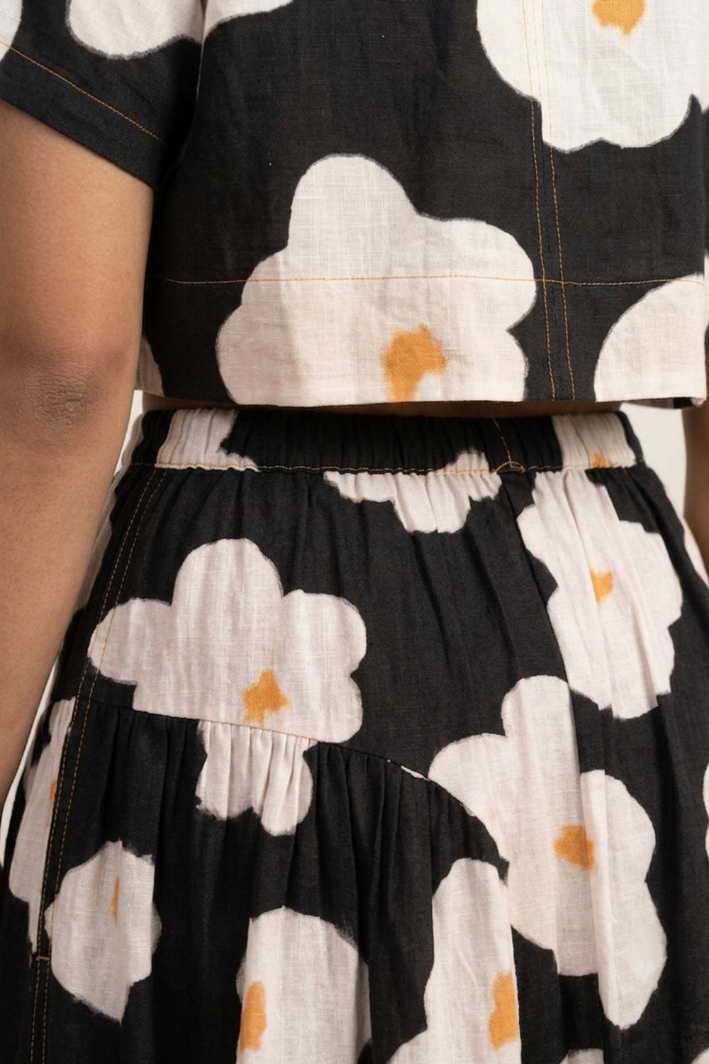 VELORA FLORA PRINTED SKIRT
