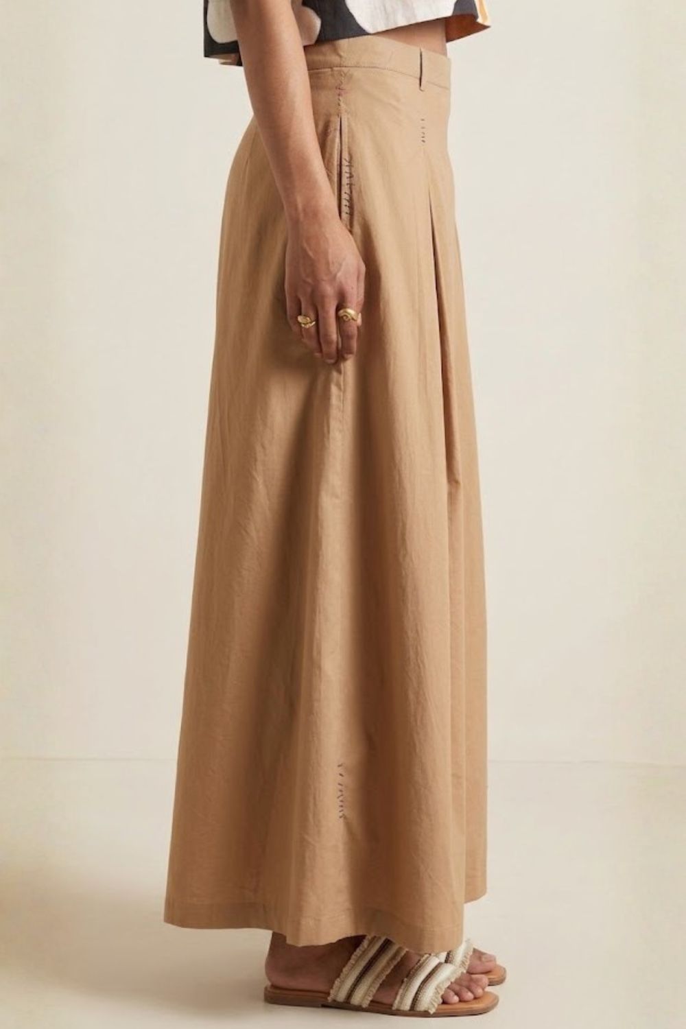 JUDY BEIGE SKIRT