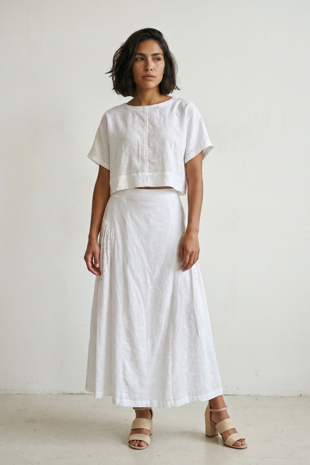 VELORA WHITE SKIRT
