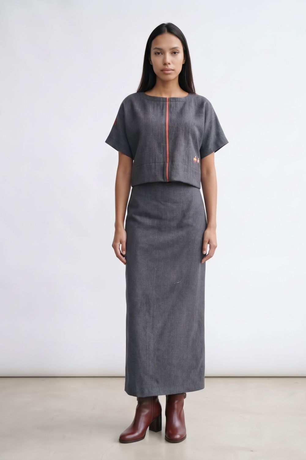 ABBY GREY WOOLLEN SKIRT