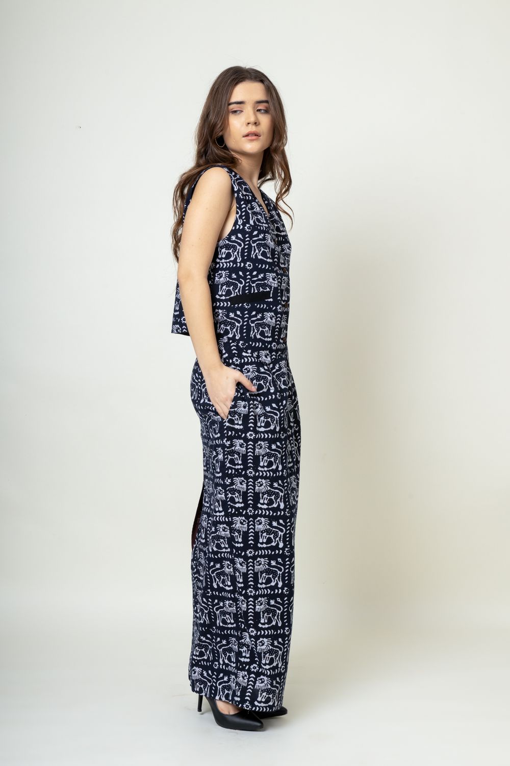 Francis batik waist coat