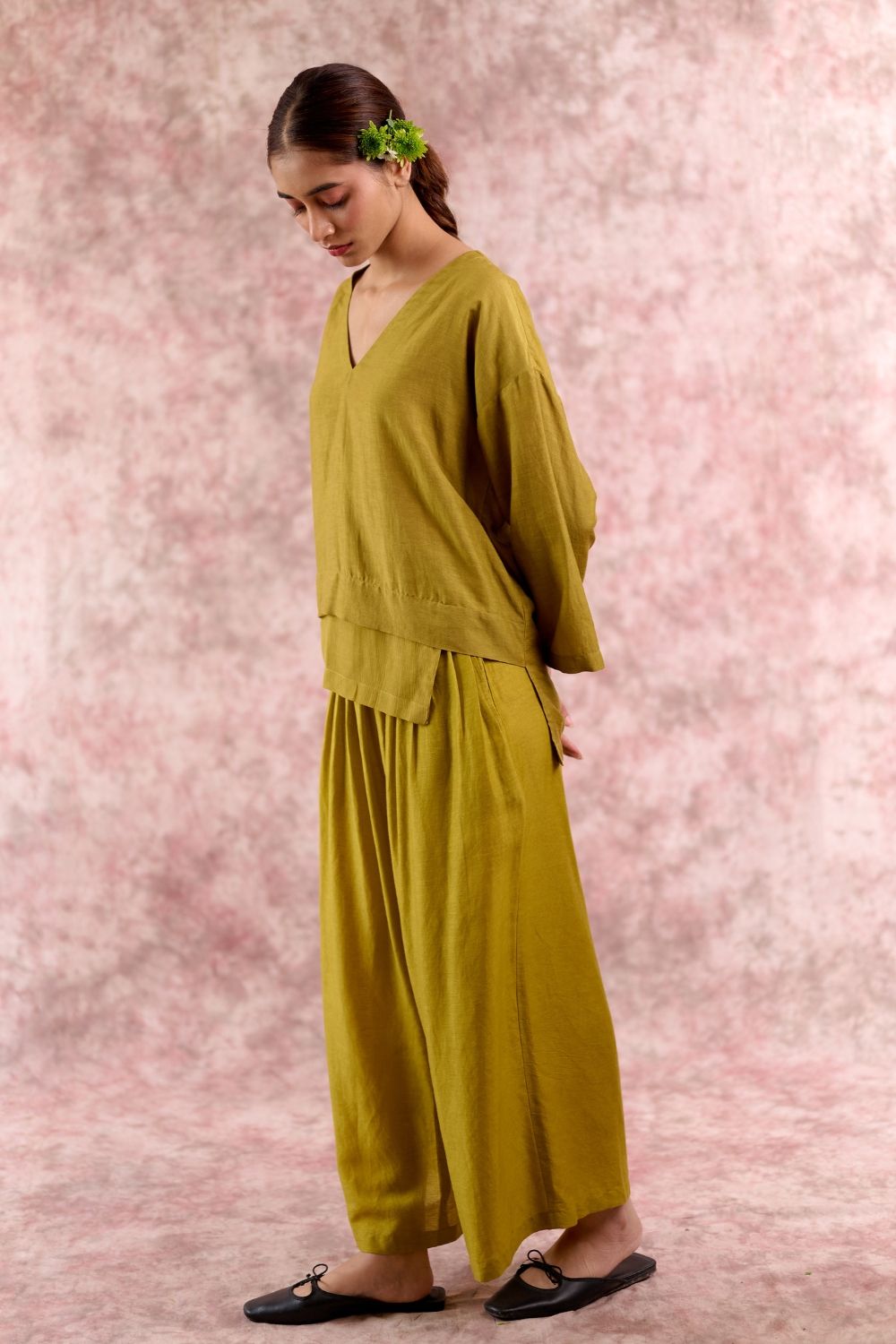 SAVANNA GREEN TOP