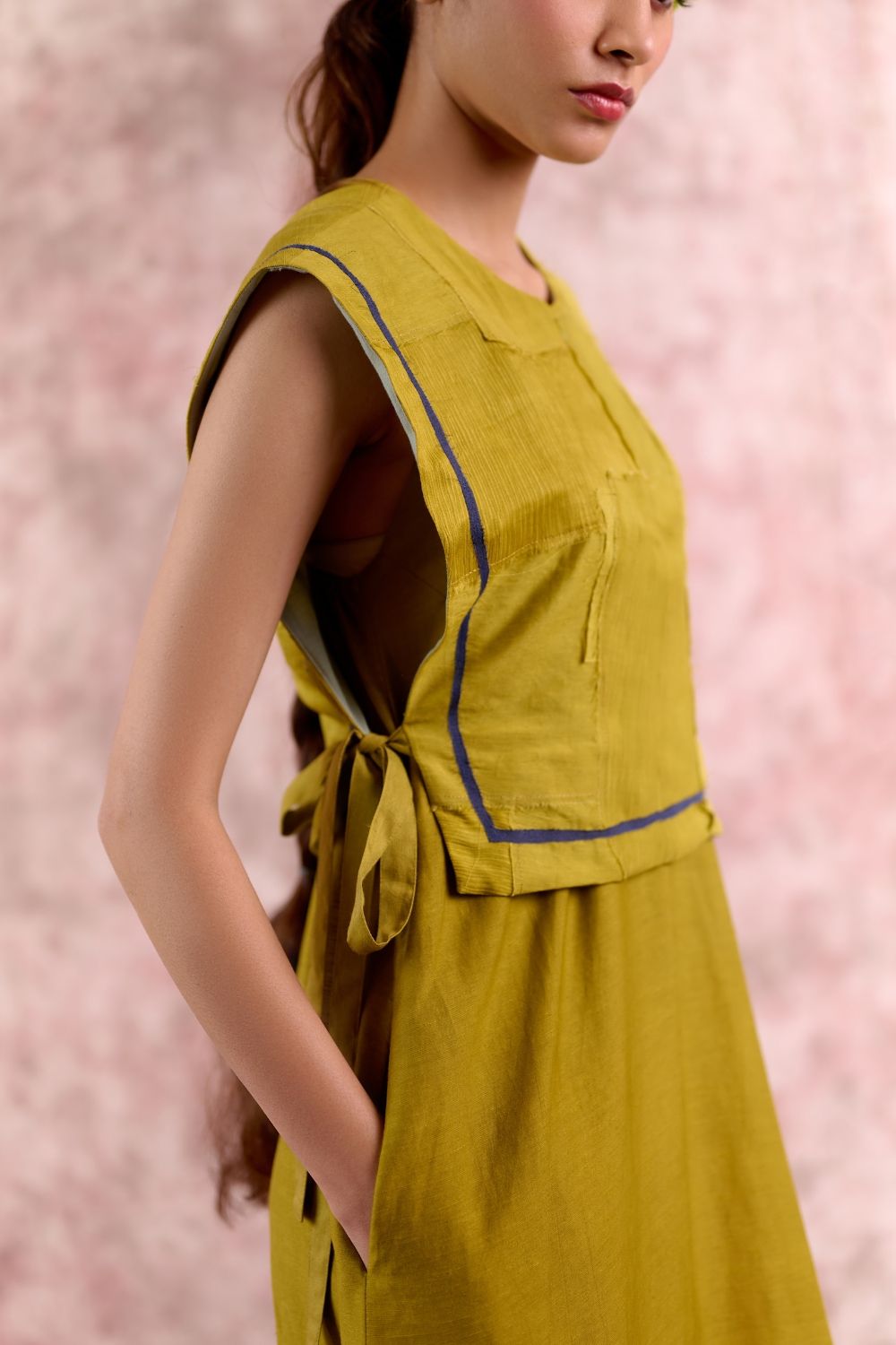 ECLIPSE GREEN TOP