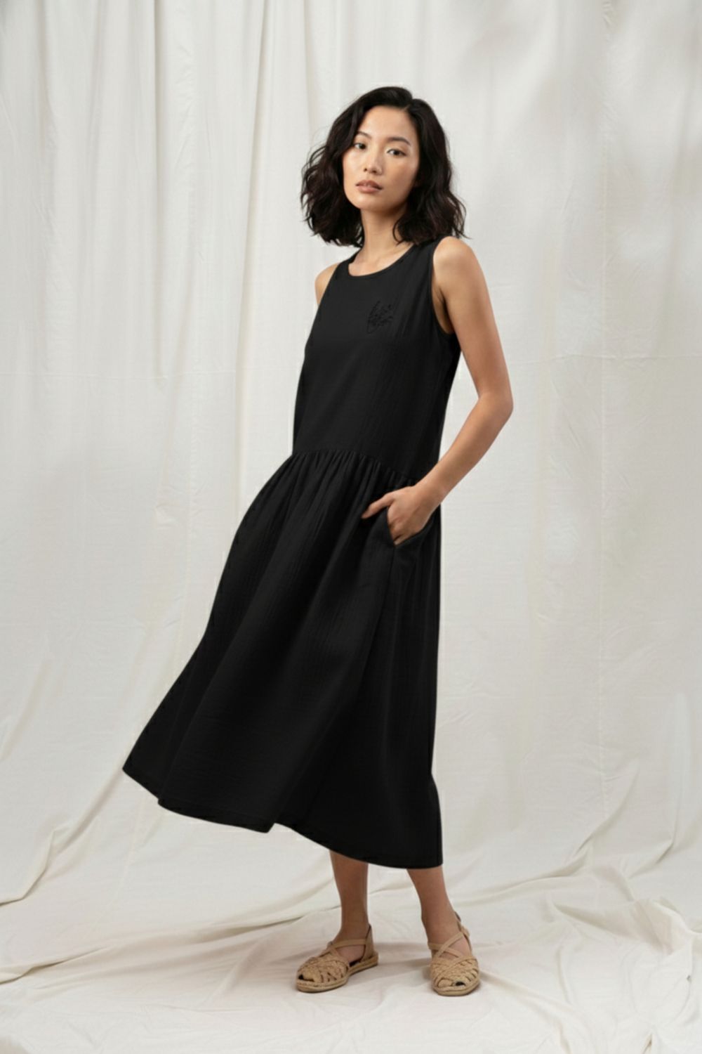 SUSAN BLACK DRESS