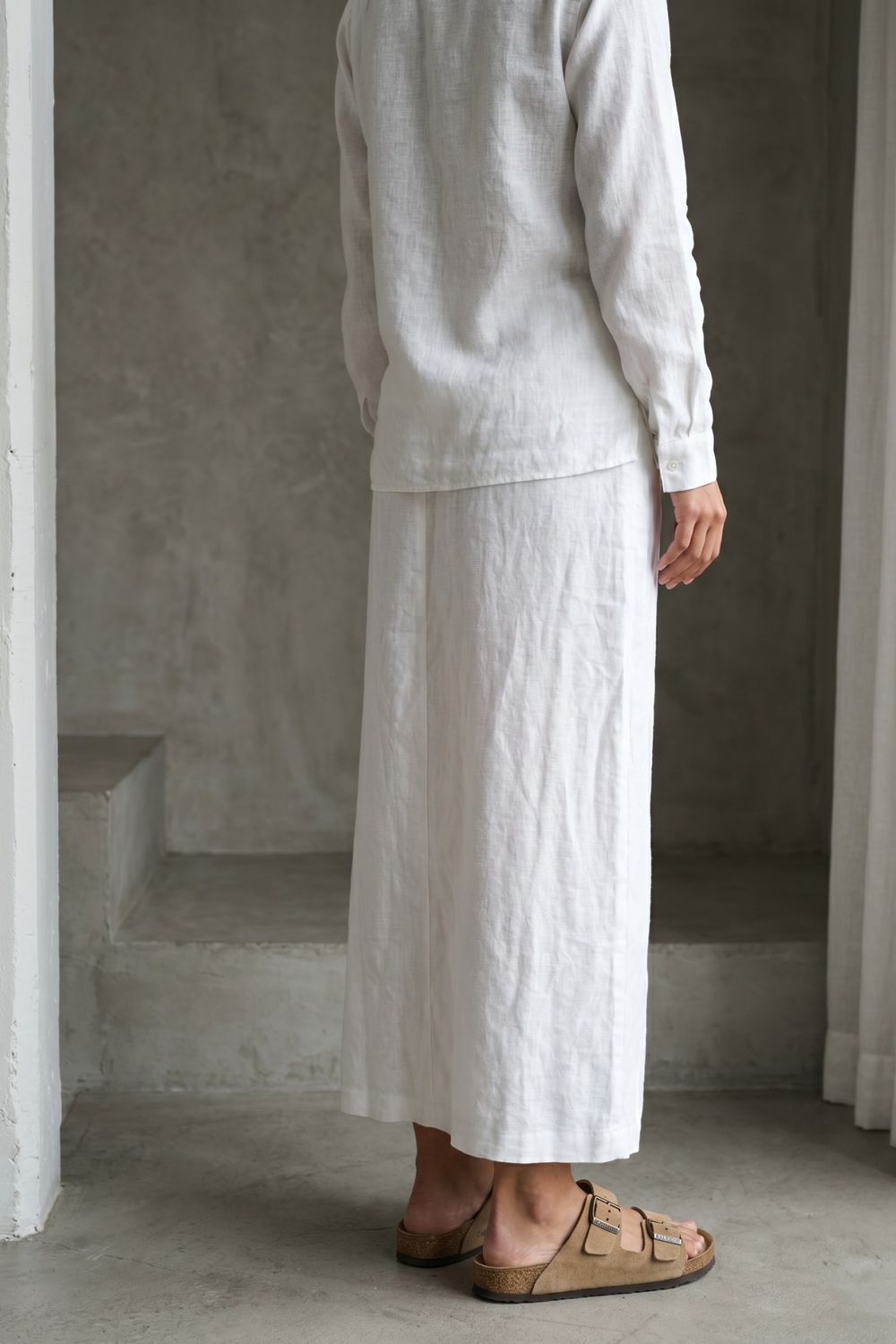 ABBY SOFT WHITE SKIRT