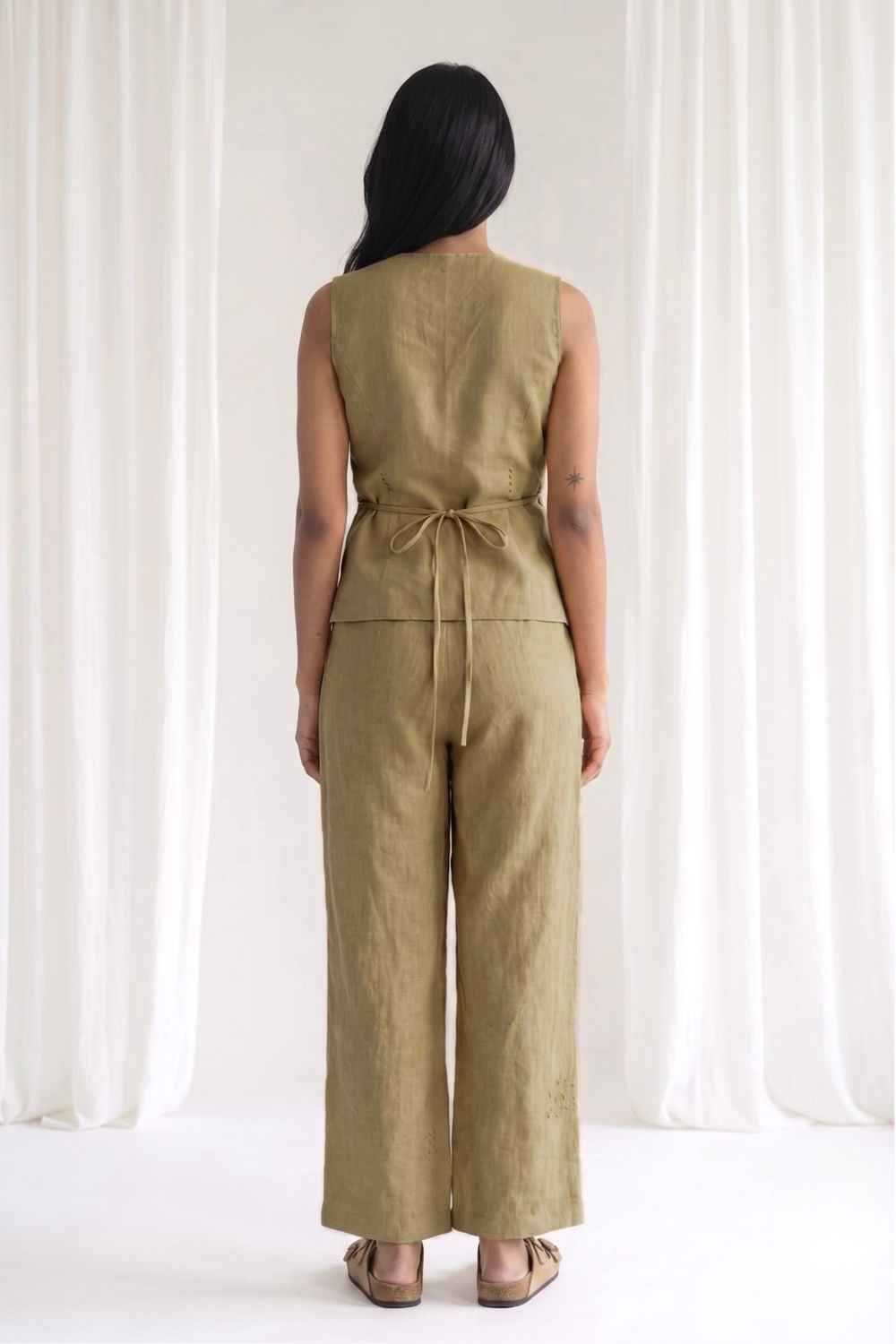 SYLVIA BEIGE SET
