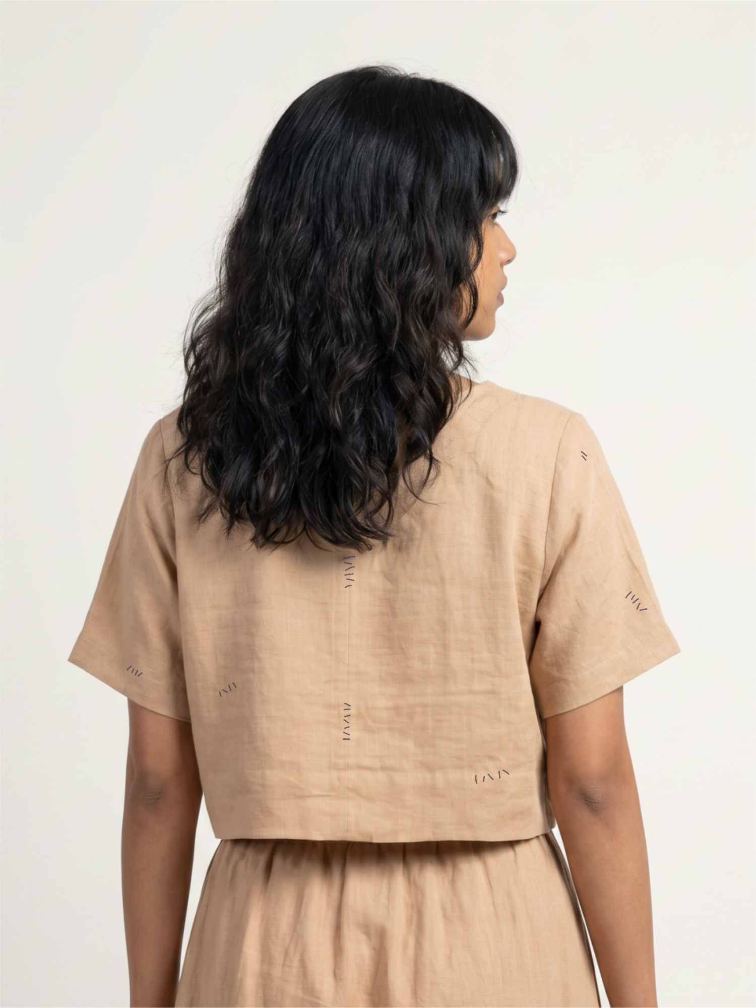 EASE BEIGE TOP