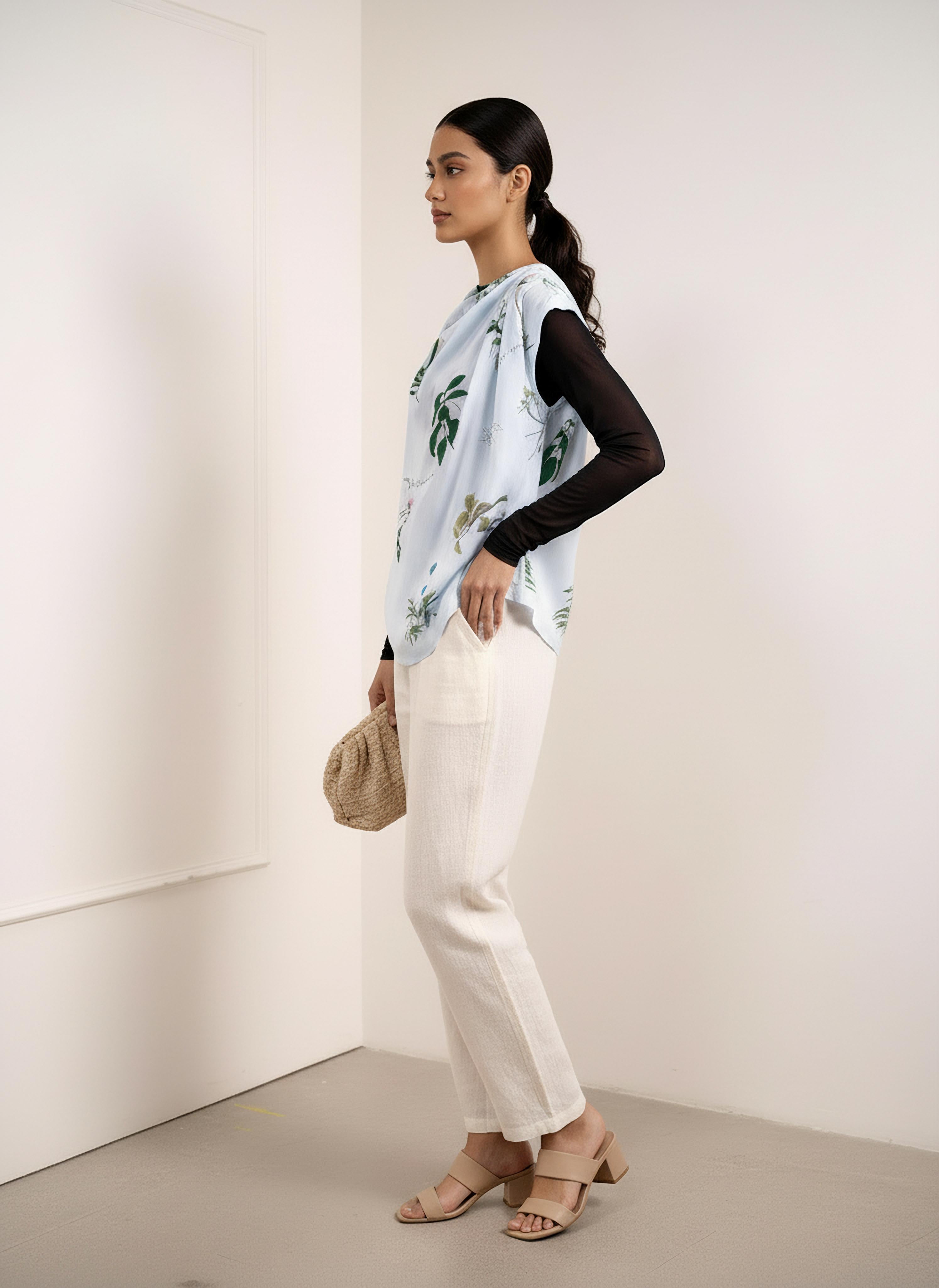 MISTELLE PRINTED TOP