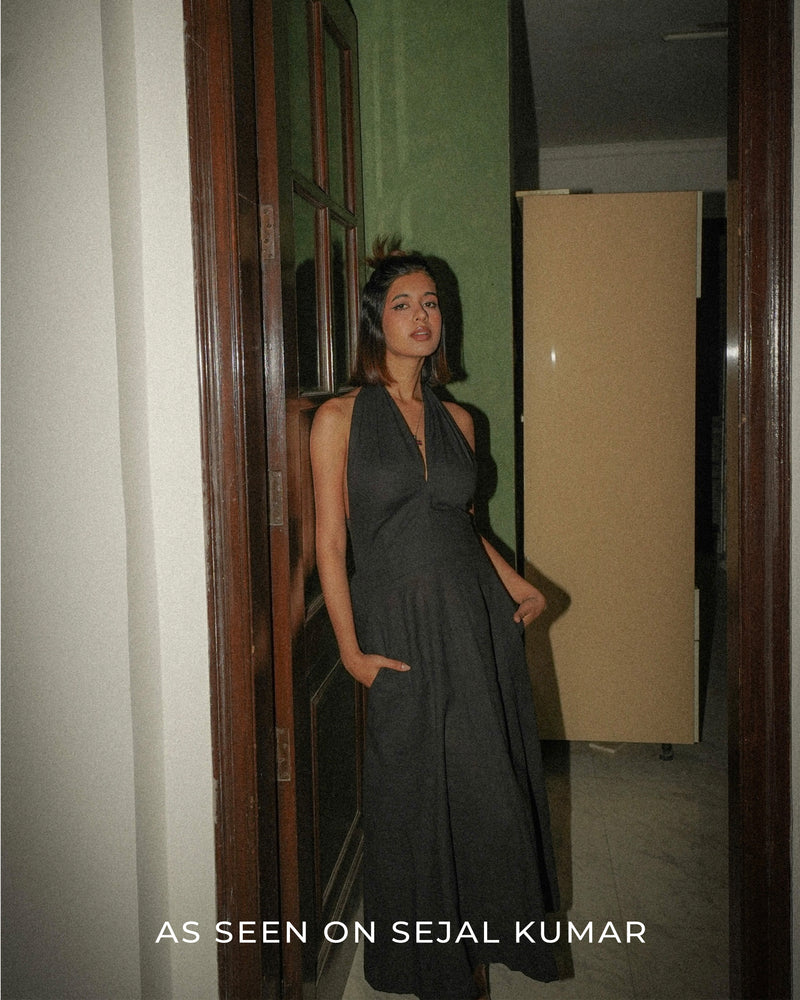 Karen Black dress