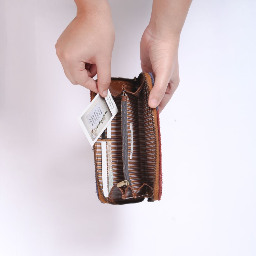 Synchrony' Zip Wallet